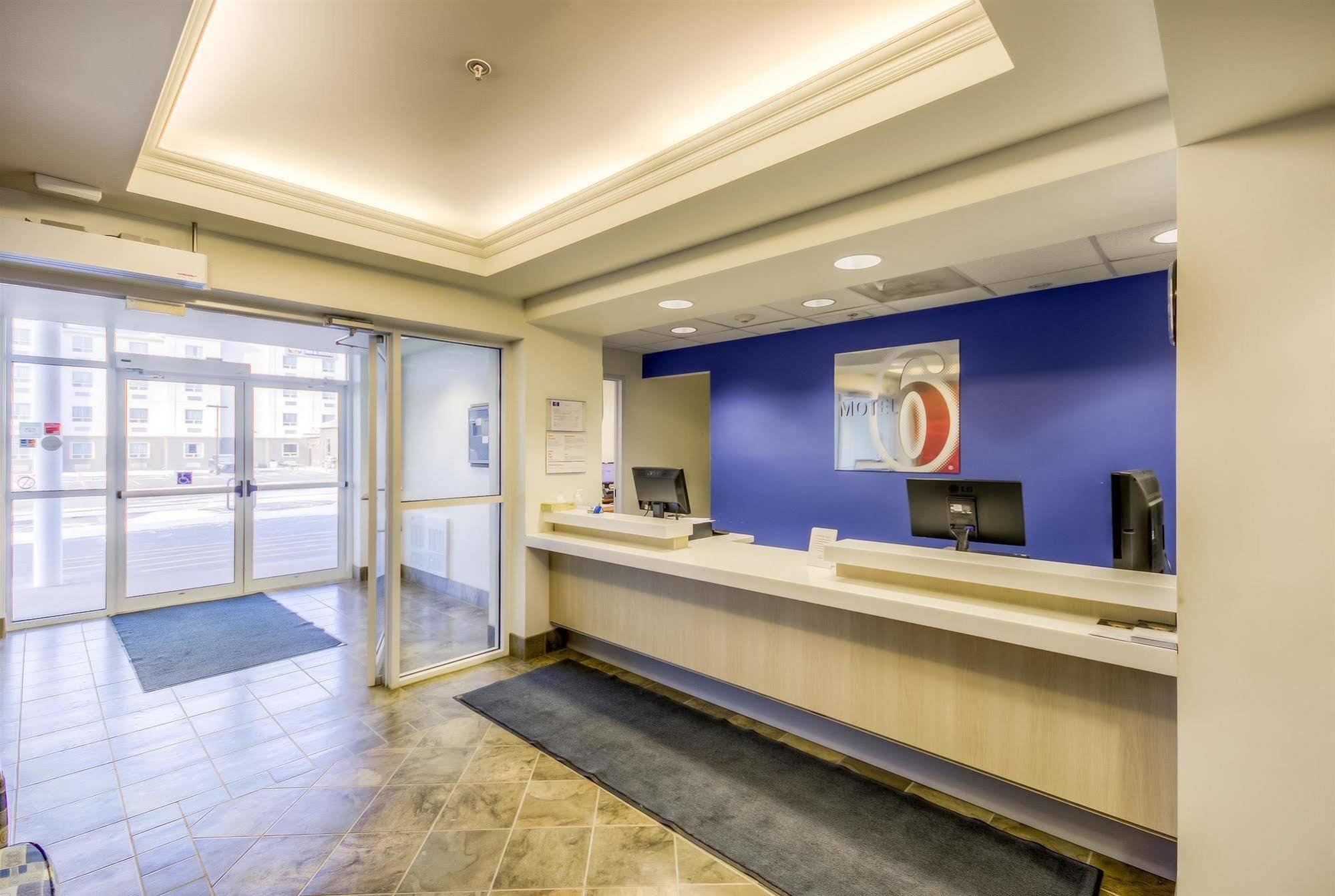 Motel 6-Estevan, Sk Exteriér fotografie