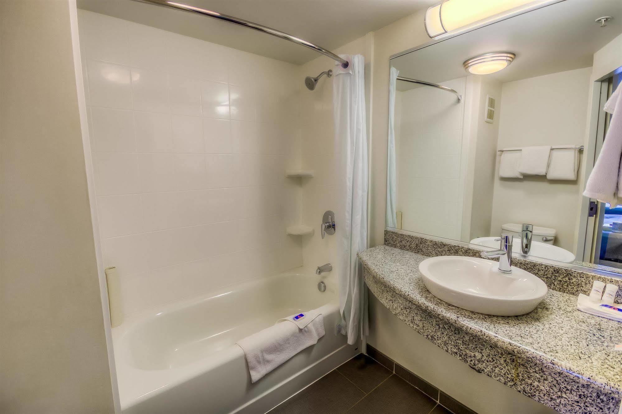 Motel 6-Estevan, Sk Exteriér fotografie