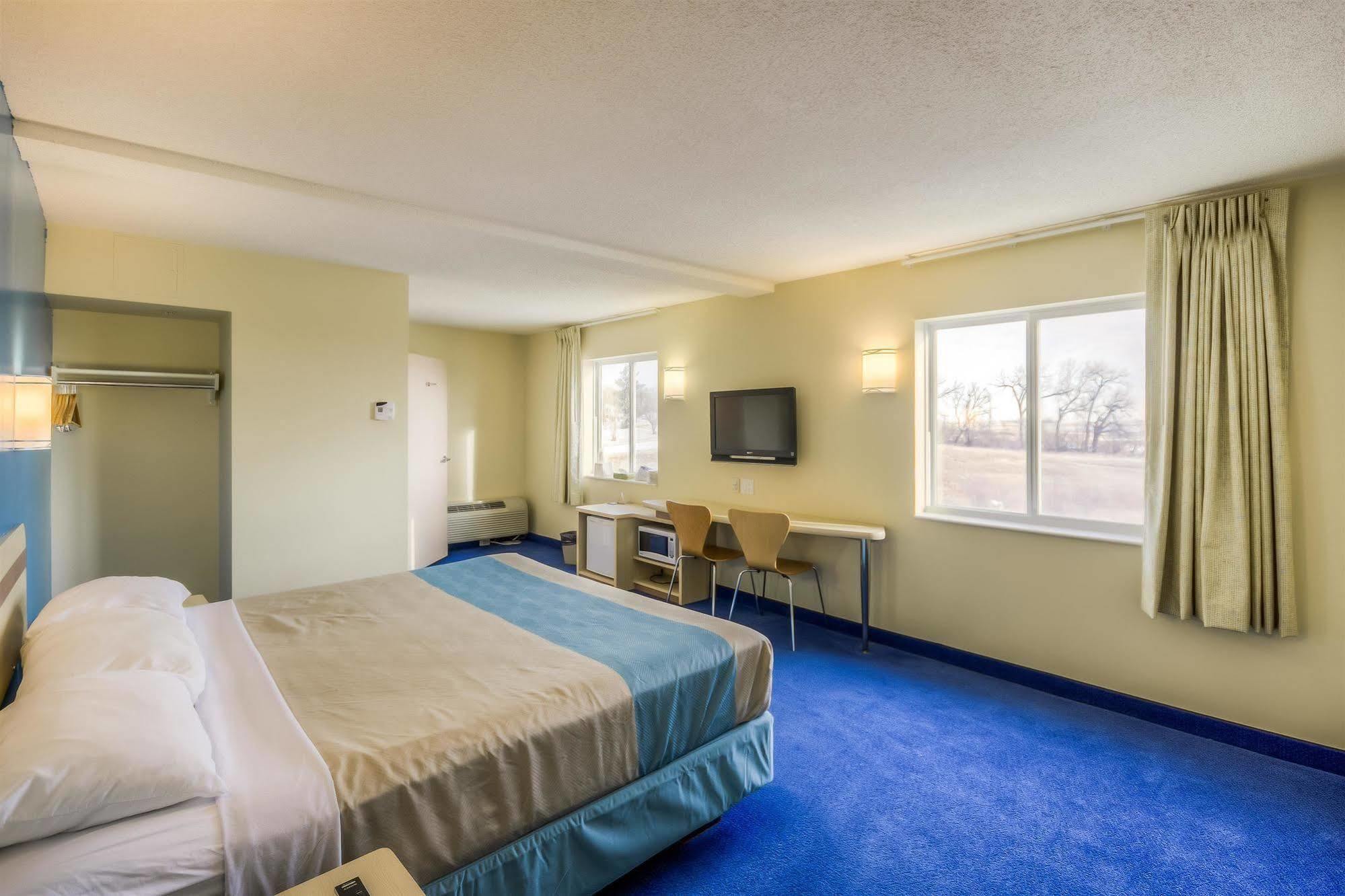 Motel 6-Estevan, Sk Exteriér fotografie
