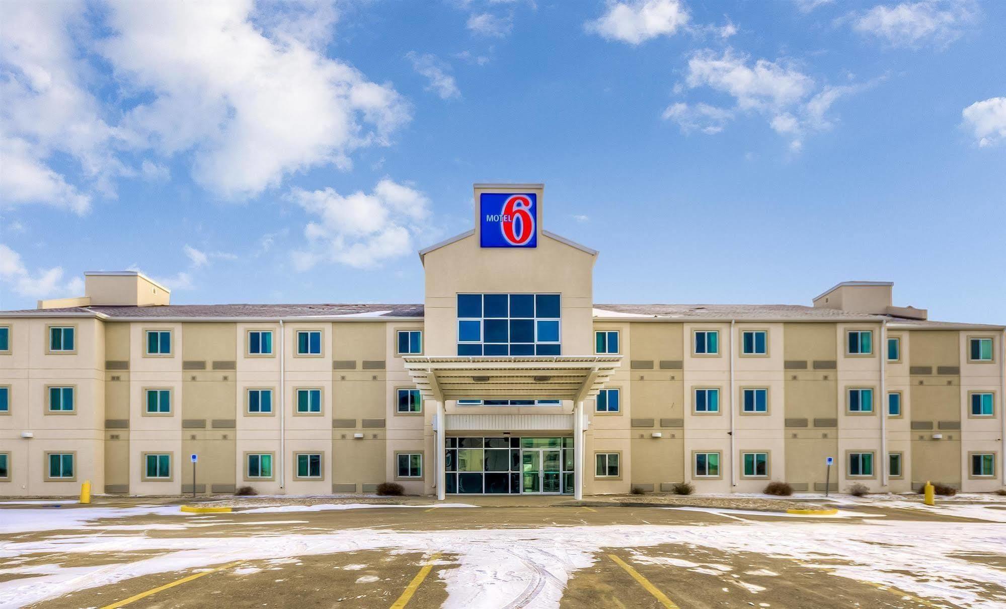 Motel 6-Estevan, Sk Exteriér fotografie